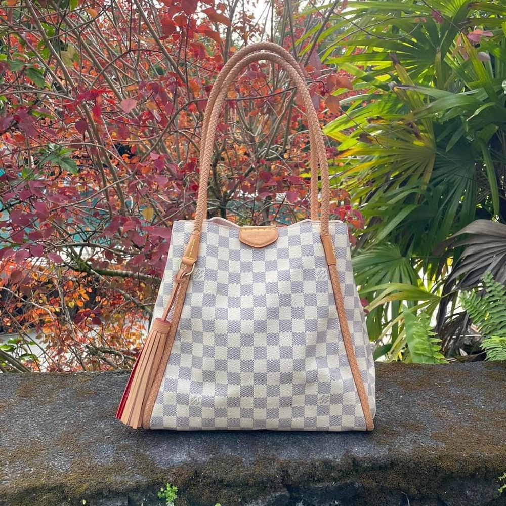 💕Louis Vuitton Damier Azur Propriano